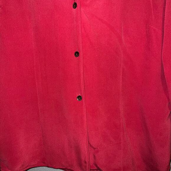 Jones New York Long Sleeve Red Button Down Blouse 100% Silk Size 12 Cuffed Wrist - Picture 6 of 6